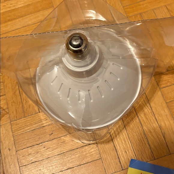 LED Pool Light Bulb with Remote NWOT - Picture 3 of 7